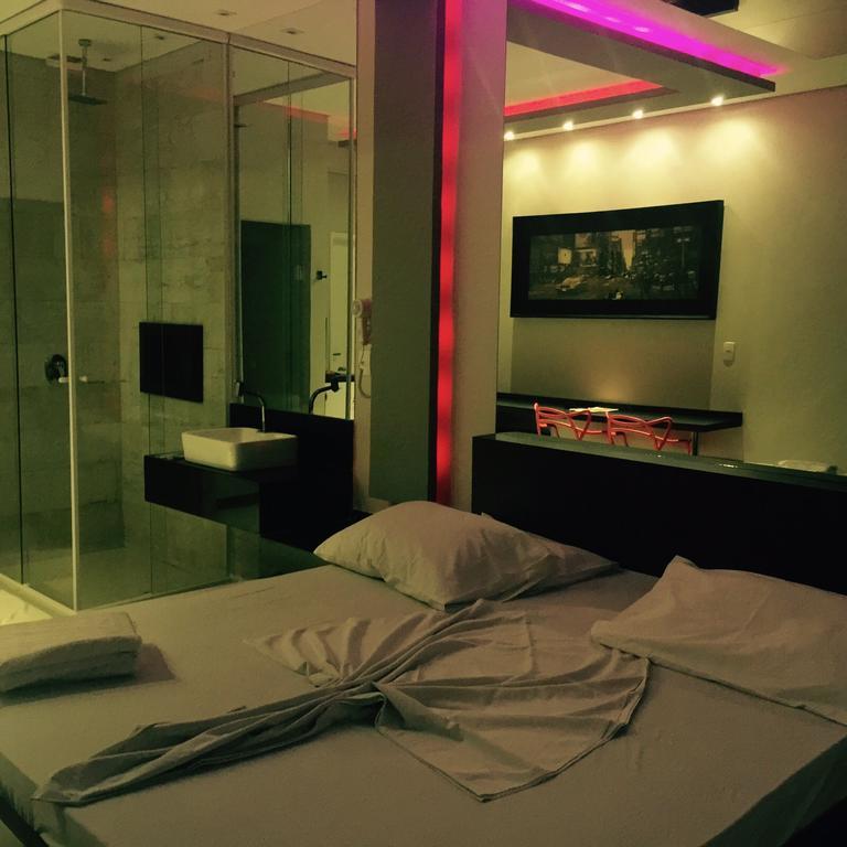 Dinys Motel (Adults Only) Прая Гранде Екстериор снимка